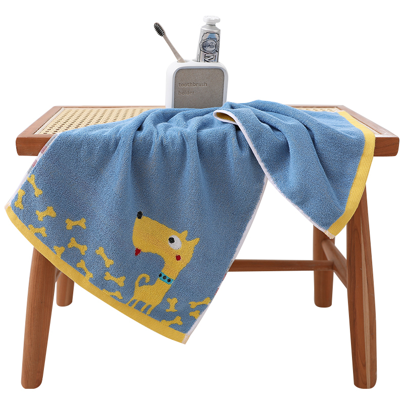 Adult lovers soft, absorbent, quick-drying, non-shedding cartoon family cotton towel